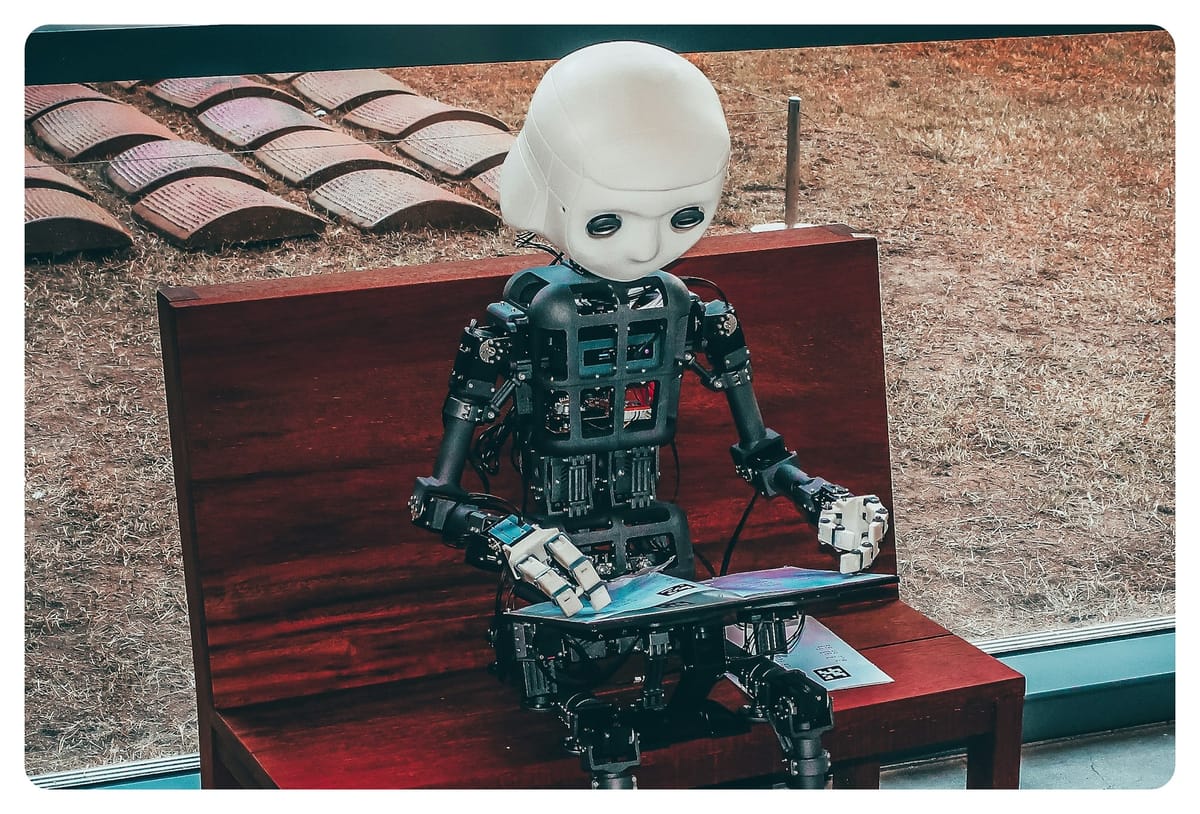 Yapay Zekâ Eğitimi ve Prompt Mühendisliği | Sercan Solmaz